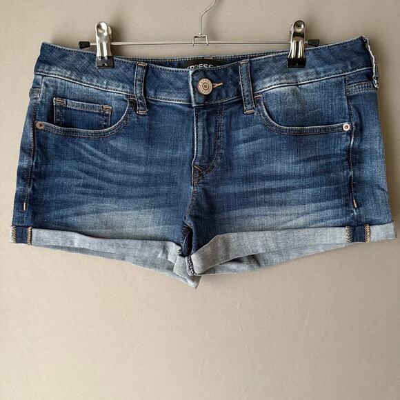 Express sz 6‎ blue precision fit denim shorts NWT - Picture 1 of 11